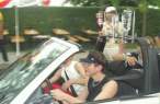 drink-bar in the car.jpg