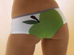 Apple [18+].jpg