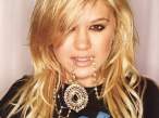 Kelly-Clarkson-56.JPG
