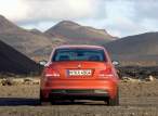 bmw1coupe_official_hi027.jpg