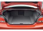 bmw1coupe_official_hi034.jpg