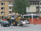 13.10.2007. Cacak - Mladenci u bageru 05.jpg