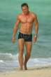 EXCLUSIVE-Daniel-Craig-and-Eva-Green-on-set-of-James-Bond-Bahamas_337462.jpg
