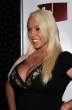mary_carey_bLove_money_2_big.jpg