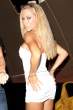 kendra_wilkinson_white_tight_play_2_big.jpg