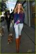 mischa-barton-hippie-happy-20.jpg