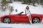 red_corvette_snow_stuck_001.jpg