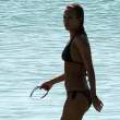 carrie_underwood_bikini_july_3_big.jpg