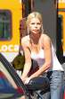 sophie_monk_pumps_gas.jpg