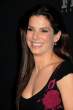 62310_celebrity-paradise.com_Sandra_Bullocl_Santa_Barbara_019_122_462lo.jpg