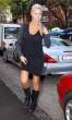 20473_Celebutopia-Sophie_Monk_arrives_at_a_cafe_in_Elizabeth_Bay_in_Sydney-05_122_346lo.jpg