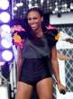 MCFan_for_celeblounge05-07-2010_03.jpg