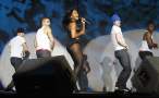 MCFan_for_celeblounge02-12-2010 00-00_32.jpg