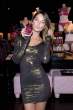 lily_aldridge_vs_model_6.jpg