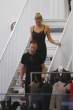 bar_refaeli_shops_2.jpg