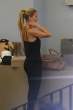 bar_refaeli_shops_5.jpg
