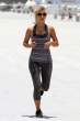 julianne-hough-jogging-beach-miami-02-480x720.jpg