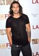 jason momoa 24jun11 01.jpg