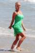 kendra-wilkinson-beach-butt-shot-07-480x720.jpg