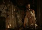 emilia-clarke-topless-sex-scene-in-game-of-thrones-9037-4.jpg