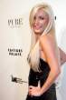 0727-crystal-harris-hugh-hefner-12-480x720.jpg