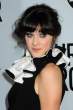 ZooeyDeschanel_OurIdiotBrotherpremiere_Hollywood_160811_573.jpg