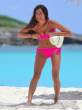 18256_JarahMarianoVictoriasSecretBikiniPSinStBartAugust2011_011_123_206lo.jpg
