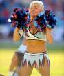 nfl-cheerleaders-cleavage-61.jpg