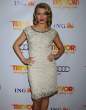 01674_JulianneHoughTheTrevorProjectinHollywoodDEC_4_2011HQx15_04_123_485lo.jpg