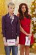 65643_AmyChildslookinggoodonThisMorninginLondonDEC_7_2011HQx13_03_123_559lo.jpg