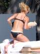 torrie-wilson-black-bikini-miami-06-435x580.jpg