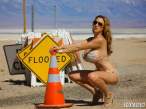 jordan-carver-hitchhiking-shoot-13-580x435.jpg