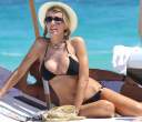 rita_rusic_lie_bikini.jpg
