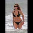 Julia Roberts Black Bikini 04-07-12 (17).jpg