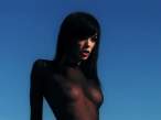 vikki-blows-may-loaded-cap-02.jpg