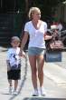 jaime_pressly_short_shorts_kid_3.jpg
