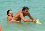 Nargi010_2010-jun29_candid-bikini.jpg