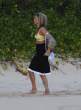 Kate_Moss_on_a_photo_shoot_on_Governor_Beach_in_St_Barts_December_14_2012_011.jpg