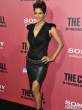 halle-berry-low-cut-top-at-the-call-la-moview-premiere-01-435x580.jpg