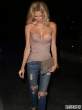 brandi-glanville-cleavage-outside-of-staple-center-02-435x580.jpg