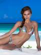 135-027-luli-fama-isla-bonita_5.jpg