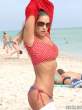 Jennifer-Nicole-Lee-Plays-In-The-Ocean-And-Pool-In-A-Bikini-At-The-Beach-In-Miami-01-435x580.jpg