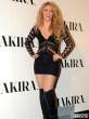 Shakira-Sexy-in-a-Black-Dress-at-Her-New-Album-Photocall-in-Spain-09-435x580.jpg