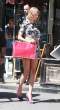 taylor-swift-at-a-photoshoot-in-west-village_8.jpg