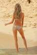Behati-Prinsloo-15.jpg