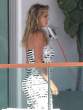 kate-upton-on-the-set-of-a-photoshoot-in-miami-_15.jpg