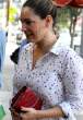 kelly-brook-goes-for-lunch-at-little-next-door-in-west-hollywood_3.jpg