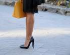 03-street style-geometrics-shirt-lace-skirt-fur-coat-yellow-alma-louis vuitton-so kate-louboutin-heels-red soles.jpg