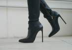 05-street style-black-blazer-balmain-chanel-boy-bag-new-medium-saint laurent paris-boots-ysl-fashion blogger.JPG
