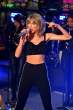 taylor-swift-at-new-year-s-eve-2015-in-nyc_10.jpg